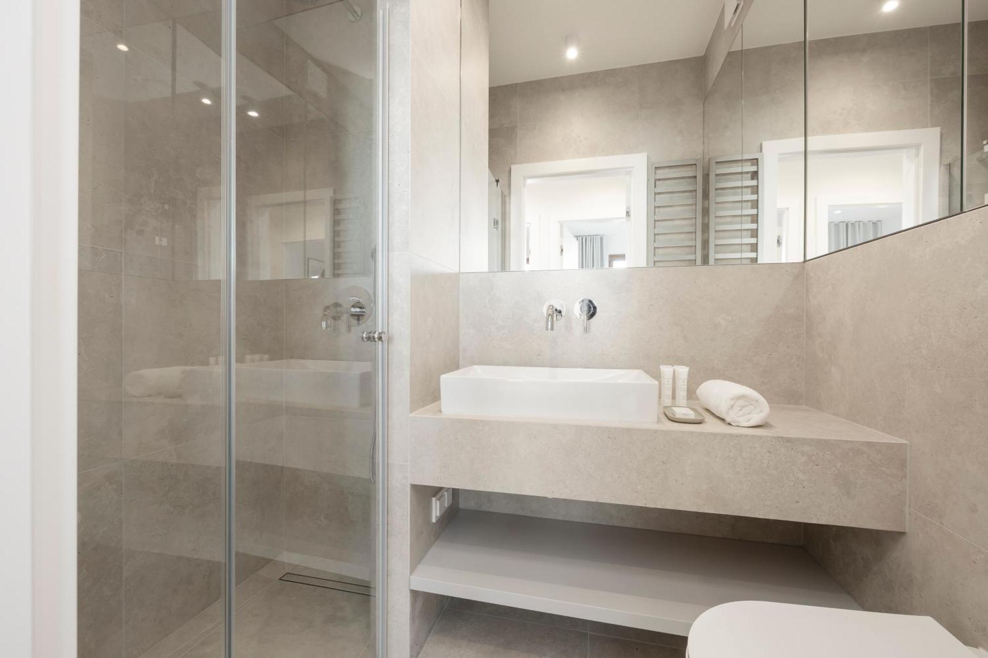 Apartment Three-bedroom Mokotow With Balcony By Renters Warsaw