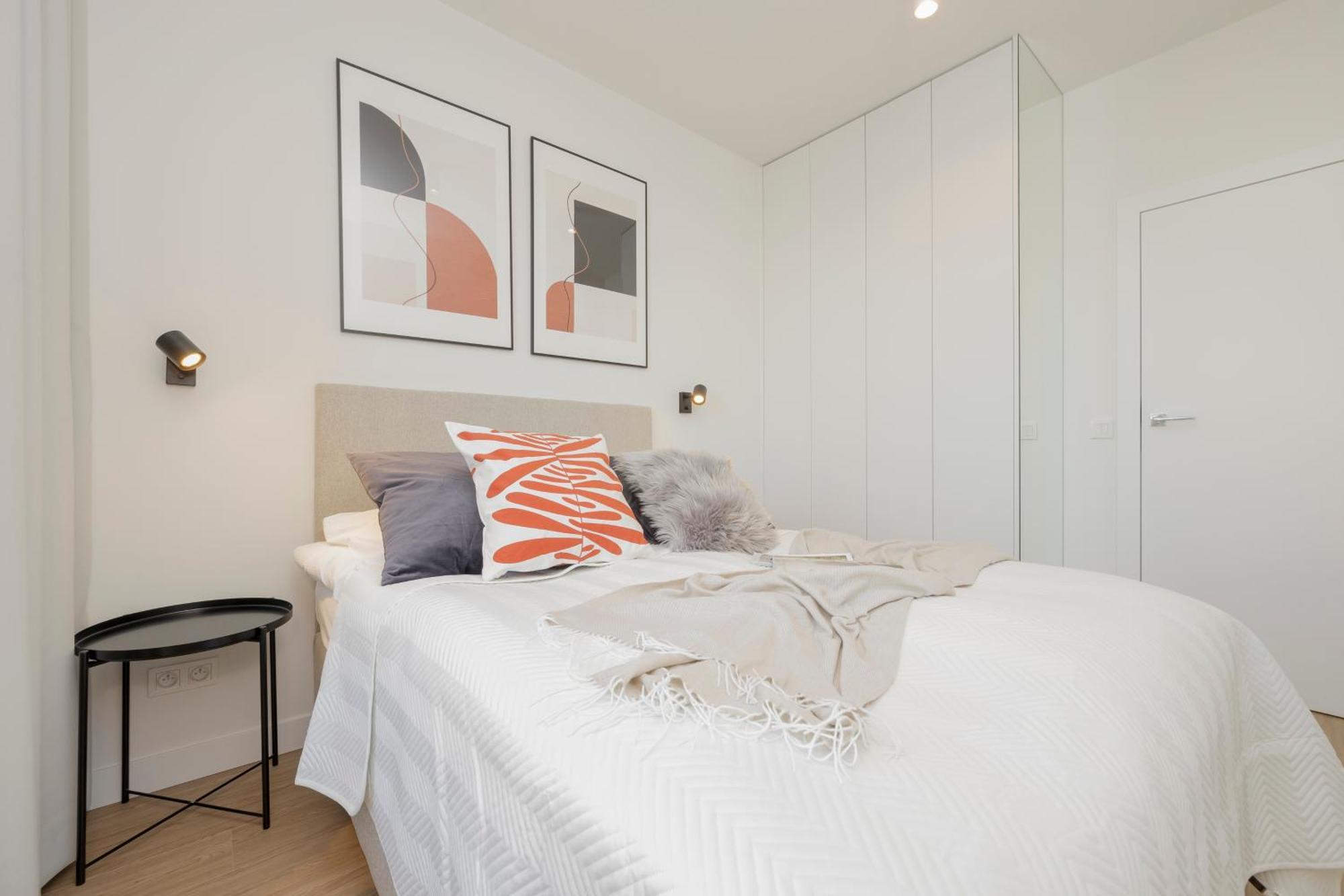 Three-bedroom Mokotow With Balcony By Renters Warszawa
